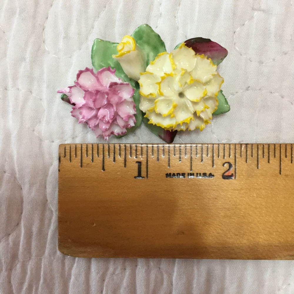 Porcelain Pin - Picture 3 of 3